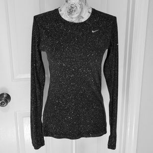 NWOT - NIKE MILER Dri-Fit Longsleeve Top